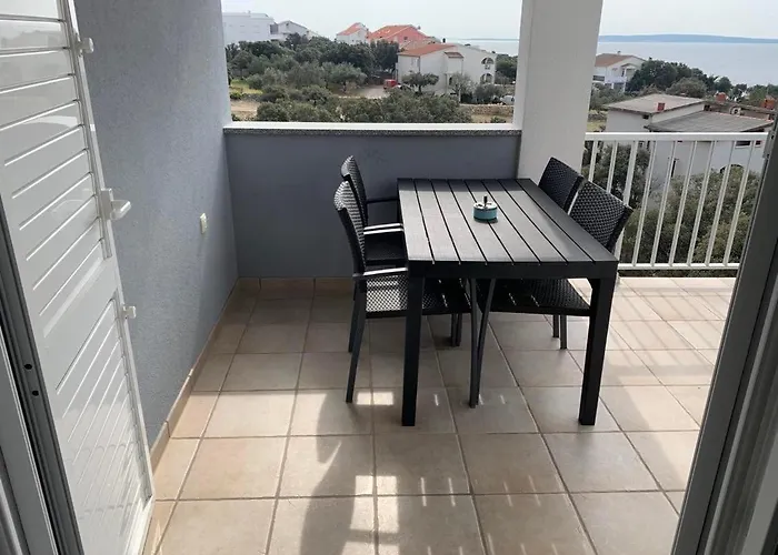 D&w 34 Apartment Mandre